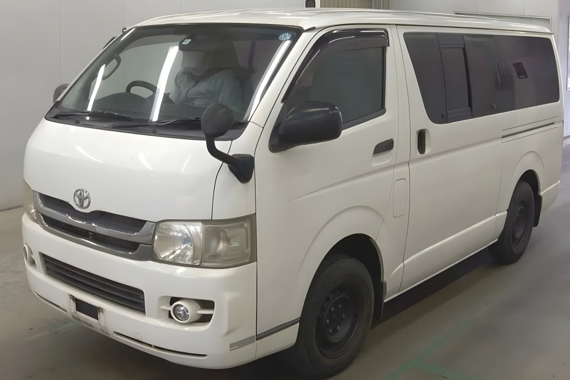 車検切れの車を手放す | 東京の車買取ならエイチ・エートレーディング